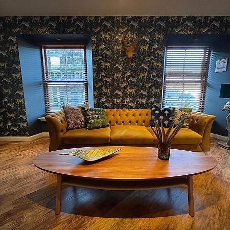 Lower Flat, Nicolson House. ポートリー エクステリア 写真